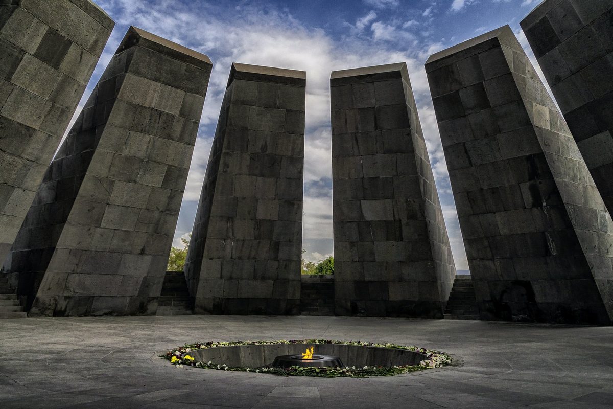 Мемориал Цицернакаберд